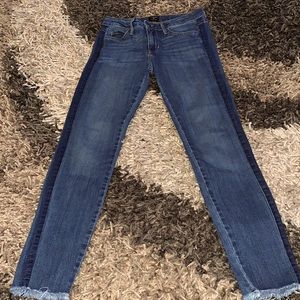 Just Black size 25 skinny good cond inseam 28